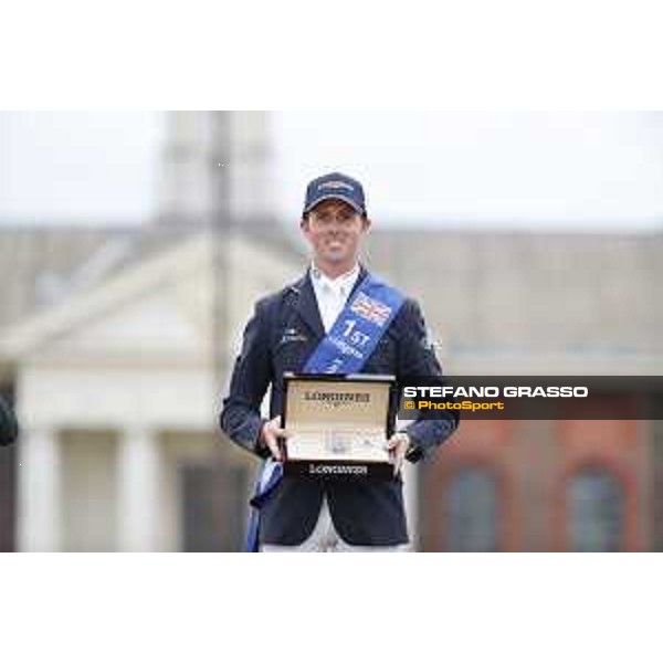 LGCT of London - Grand Prix - Prize giving ceremony - Ben Maher (GBR) - London, Royal Hospital Chelsea - 3 August 2019 - ph.Stefano Grasso/LGCT