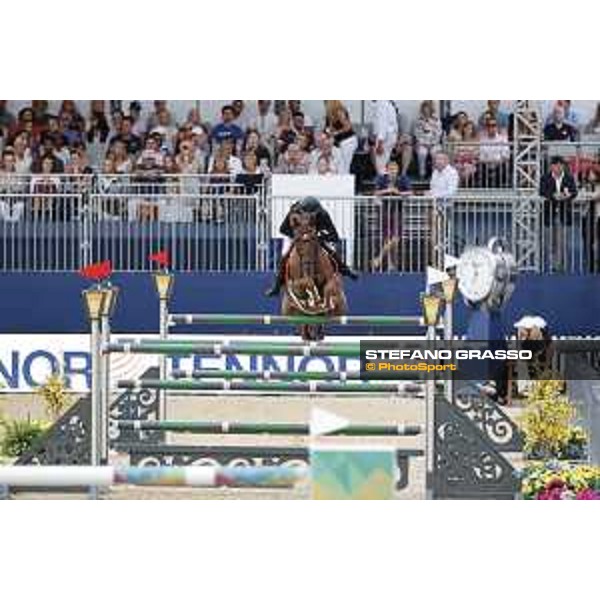 LGCT of London - Grand Prix - Simon Delestre (FRA) on Hermes Ryan - London, Royal Hospital Chelsea - 3 August 2019 - ph.Stefano Grasso/LGCT