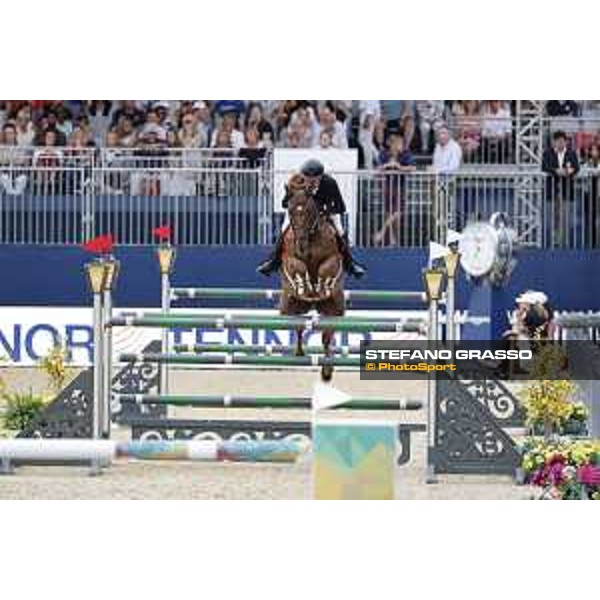 LGCT of London - Grand Prix - Simon Delestre (FRA) on Hermes Ryan - London, Royal Hospital Chelsea - 3 August 2019 - ph.Stefano Grasso/LGCT