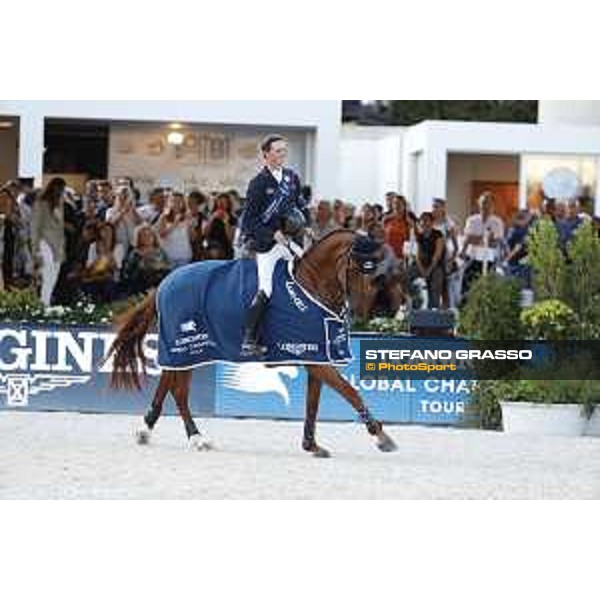 LGCT of Roma - Grand Prix - Prize giving ceremony - Lap of honour for Ben Maher (GBR) on Explosion W - Roma, Stadio dei Marmi - 7 September 2019 - ph.Stefano Grasso/LGCT