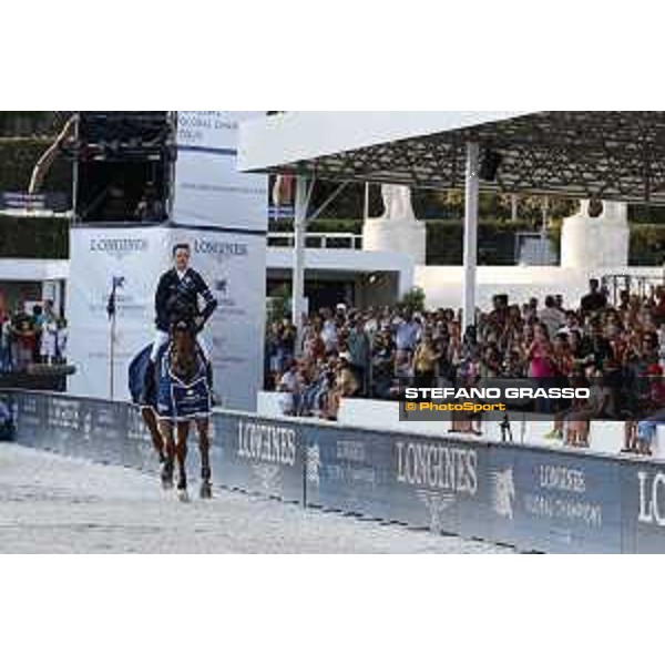 LGCT of Roma - Grand Prix - Prize giving ceremony - Lap of honour for Ben Maher (GBR) on Explosion W - Roma, Stadio dei Marmi - 7 September 2019 - ph.Stefano Grasso/LGCT