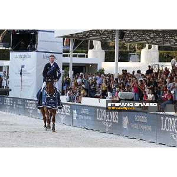 LGCT of Roma - Grand Prix - Prize giving ceremony - Lap of honour for Ben Maher (GBR) on Explosion W - Roma, Stadio dei Marmi - 7 September 2019 - ph.Stefano Grasso/LGCT