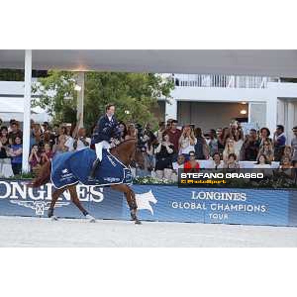 LGCT of Roma - Grand Prix - Prize giving ceremony - Lap of honour for Ben Maher (GBR) on Explosion W - Roma, Stadio dei Marmi - 7 September 2019 - ph.Stefano Grasso/LGCT