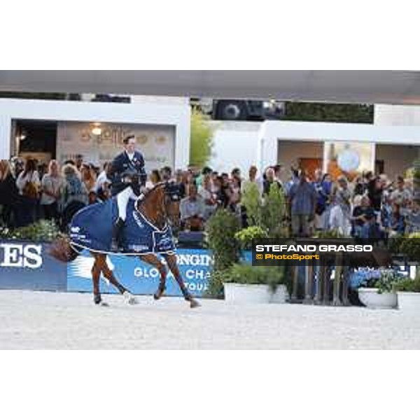 LGCT of Roma - Grand Prix - Prize giving ceremony - Lap of honour for Ben Maher (GBR) on Explosion W - Roma, Stadio dei Marmi - 7 September 2019 - ph.Stefano Grasso/LGCT
