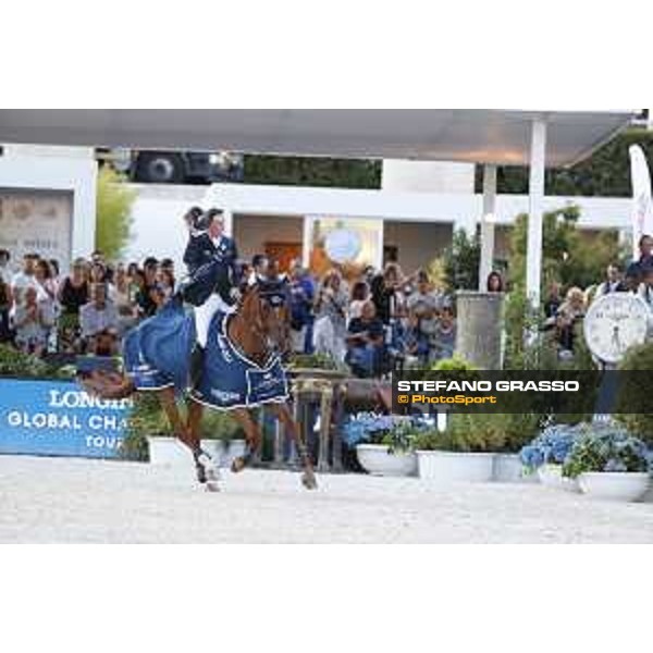 LGCT of Roma - Grand Prix - Prize giving ceremony - Lap of honour for Ben Maher (GBR) on Explosion W - Roma, Stadio dei Marmi - 7 September 2019 - ph.Stefano Grasso/LGCT