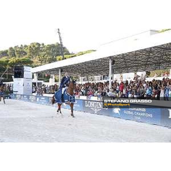 LGCT of Roma - Grand Prix - Prize giving ceremony - Lap of honour for Ben Maher (GBR) on Explosion W - Roma, Stadio dei Marmi - 7 September 2019 - ph.Stefano Grasso/LGCT