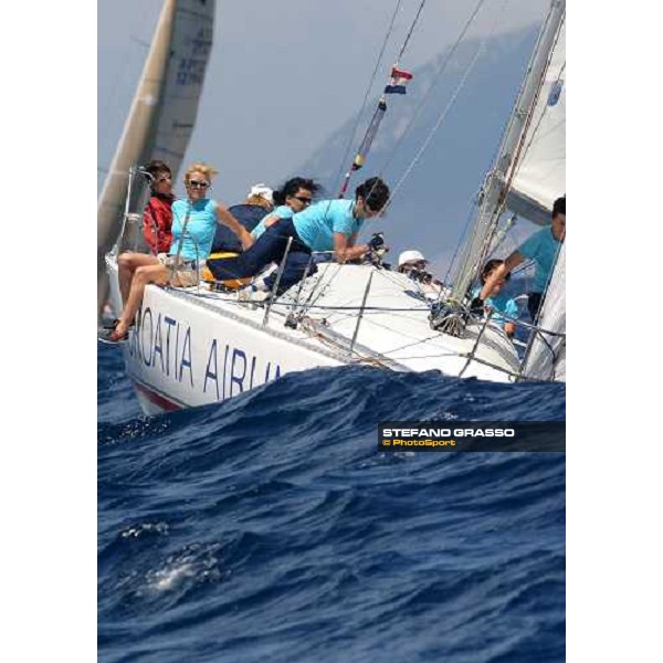 VIP IMS Mediterranean Championship 2004 L\'equipaggio tutto al femminile Croatia Airlines Ph. Andrea Carloni