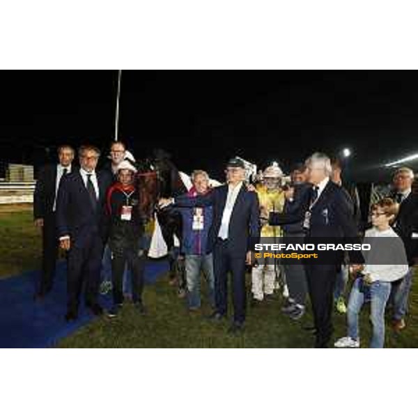 Alessandro Gocciadoro and Vivid Wise As win the Gran Premio Turilli - Trofeo Mimì Alla Ferrovia Napoli - Agnano, 22 settembre 2019 Ph.Stefano Grasso/Ippodromi Partenopei