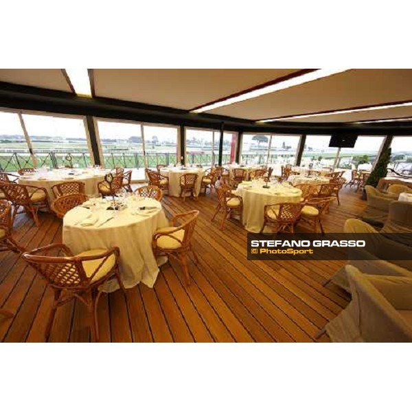 the new \'Terrazza Derby\' at Capannelle racetrack Rome, 19th april 2009 ph. Stefano Grasso