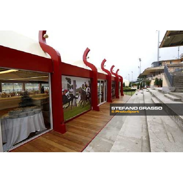 the new \'Terrazza Derby\' at Capannelle racetrack Rome, 19th april 2009 ph. Stefano Grasso