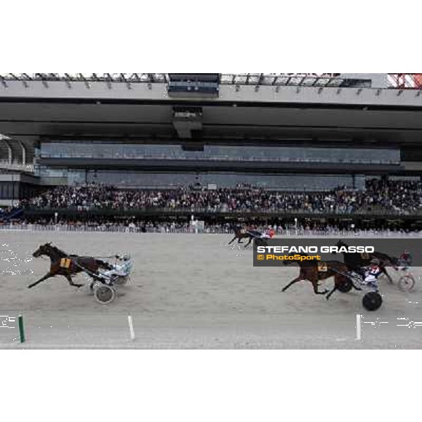 Andrea Guzzinati with Lisa America wins the Gran Premio d\' Europa beating Lorenz del Ronco and Lana del Rio Milano, 25th april 2009 ph. Stefano Grasso