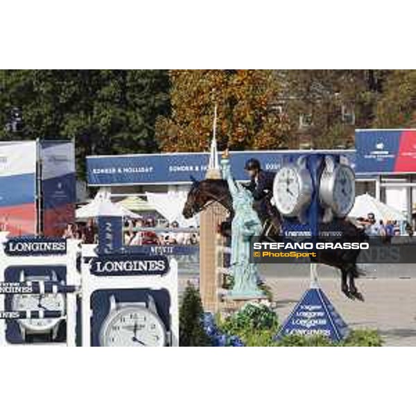 LGCT of New York - Grand Prix - Leopold Van Asten (NED) on VDL Groep Miss Untouchable - New York, Governors Island - 28 September 2019 - ph.Stefano Grasso/LGCT