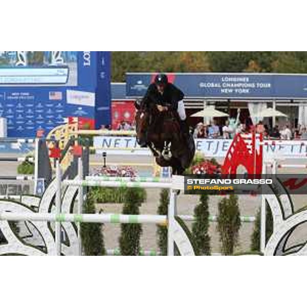 LGCT of New York - Grand Prix - Kevin Staut (FRA) on For Joy van?t Zorgvliet HDC - New York, Governors Island - 28 September 2019 - ph.Stefano Grasso/LGCT