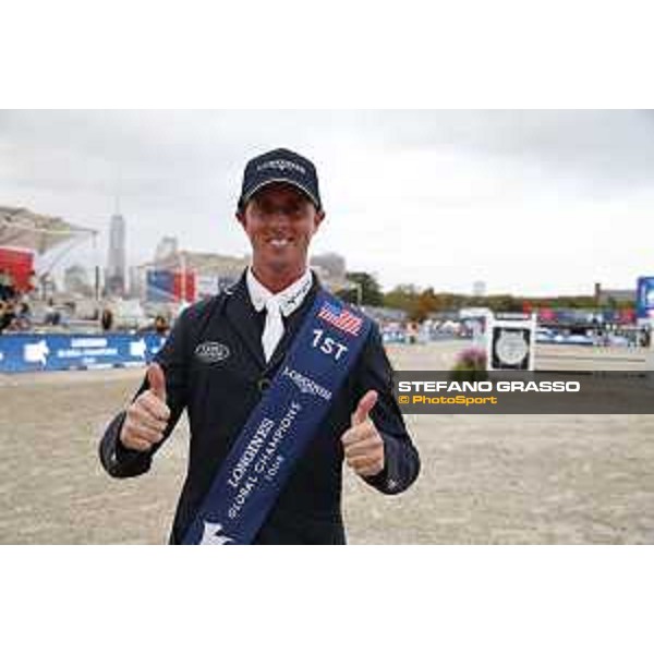 LGCT of New York - Grand Prix - Prize giving ceremony - Ben Maher (GBR) - New York, Governors Island - 29 September 2019 - ph.Stefano Grasso/LGCT