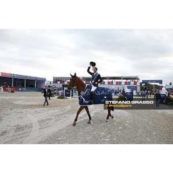 LGCT of New York - Grand Prix - Prize giving ceremony - Ben Maher (GBR) - New York, Governors Island - 29 September 2019 - ph.Stefano Grasso/LGCT