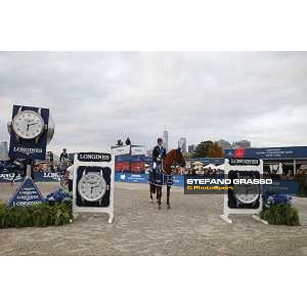 LGCT of New York - Grand Prix - Prize giving ceremony - Ben Maher (GBR) - New York, Governors Island - 29 September 2019 - ph.Stefano Grasso/LGCT