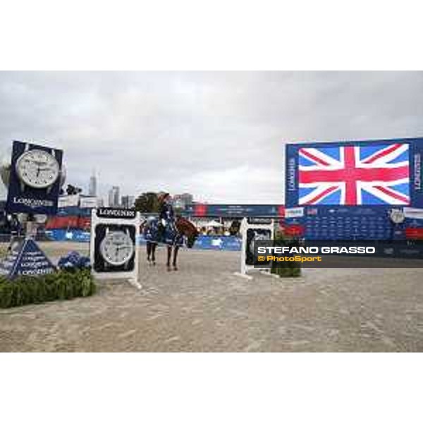 LGCT of New York - Grand Prix - Prize giving ceremony - Ben Maher (GBR) - New York, Governors Island - 29 September 2019 - ph.Stefano Grasso/LGCT