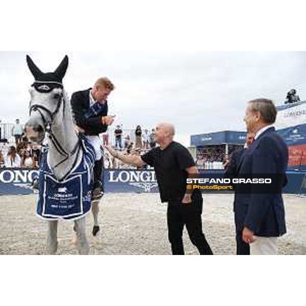 LGCT of New York - Grand Prix - Prize giving ceremony - Marcus Ehning (GER), Andre Agassi, Charles Villoz (VP and Head of International Sales at Longines), Jan Tops (President of LGCT and co-founder of GCL) - New York, Governors Island - 29 September 2019 - ph.Stefano Grasso/LGCT