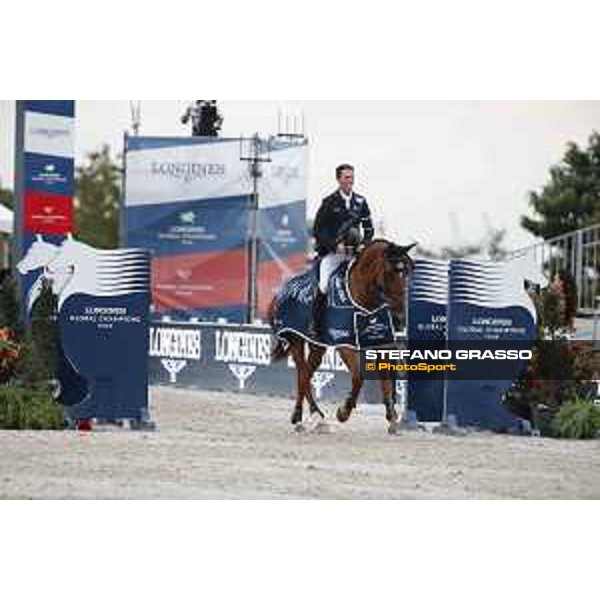 LGCT of New York - Overall standing - Lap of honour for Ben Maher (GBR) - New York, Governors Island - 29 September 2019 - ph.Stefano Grasso/LGCT
