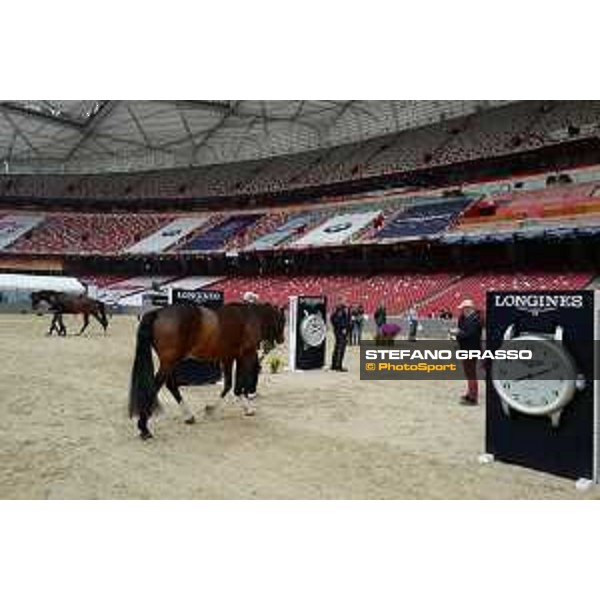 Vet inspection Beijing, Bird\'s Nest 11th October 2019 Ph.Stefano Grasso/LBM