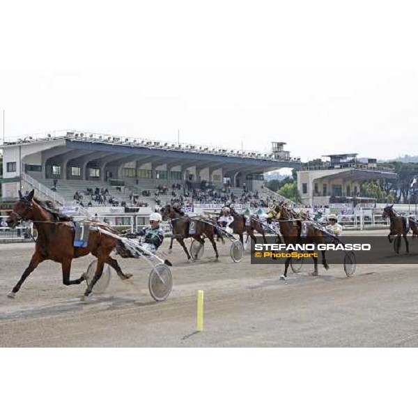 Enrico Bellei with Martina Gual wins the Gran Premio Castel dell\' Ovo beating Meteora dei Lady and Manon Bigi Napoli, 2st may 2009 ph. Stefano Grasso