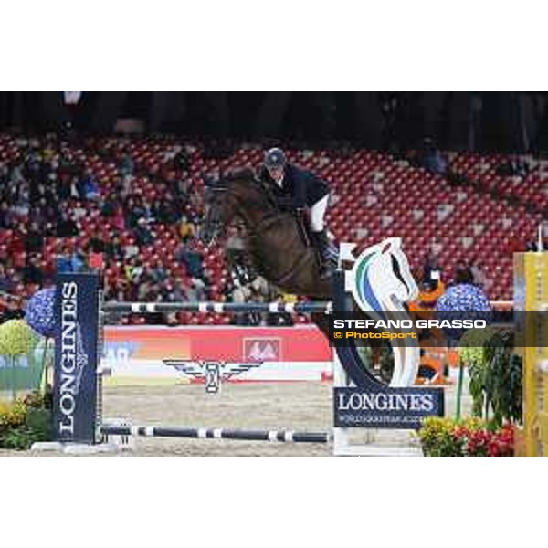 Longines Grand Prix - Jos Veerloy on EMS Inri de Regor onBeijing, Bird\'s Nest 13th October 2019 Ph.Stefano Grasso/LEBM