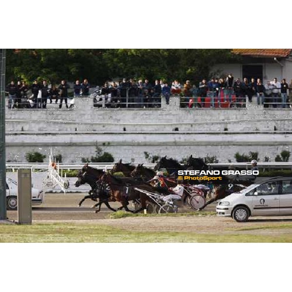 the start of the final of the 60° Gran Premio Lotteria - Trofeo Snai Napoli, 3rd may 2009 ph. Stefano Grasso