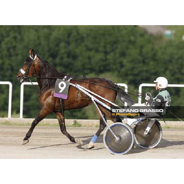 Enrico Bellei with Ismos Fp before the start of the 60¡ Gran Premio Lotteria - Trofeo Snai Napoli, 3rd may 2009 ph. Stefano Grasso