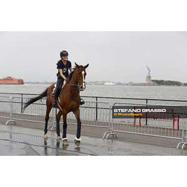 LGCT of NEW YORK - Jessica Springsteen - Statue of Liberty - Manhattan skyline NEW YORK, Governors Island - 26 September 2019 - ph.Stefano Grasso/LGCT