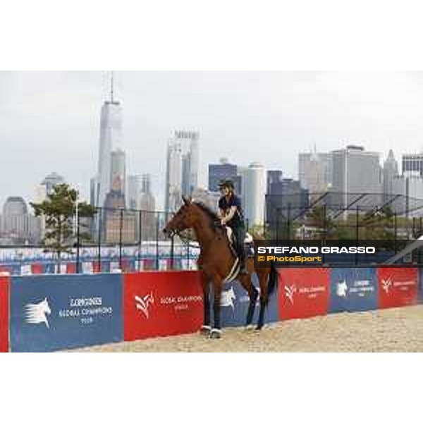 LGCT of NEW YORK - Jessica Springsteen - Statue of Liberty - Manhattan skyline NEW YORK, Governors Island - 26 September 2019 - ph.Stefano Grasso/LGCT
