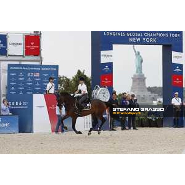 LGCT of NEW YORK - warm up and the Statue of Liberty NEW YORK, Governors Island - 26 September 2019 - ph.Stefano Grasso/LGCT