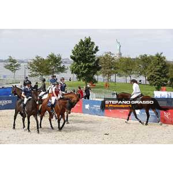 LGCT of NEW YORK - warm up and the Statue of Liberty NEW YORK, Governors Island - 28 September 2019 - ph.Stefano Grasso/LGCT
