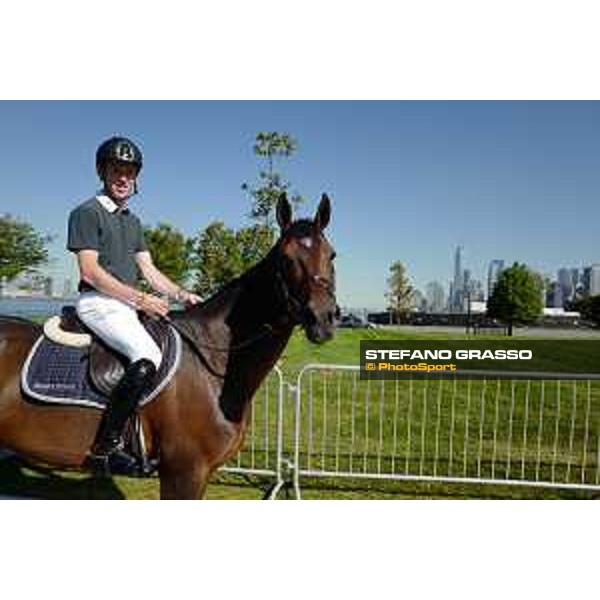 LGCT of NEW YORK - Scott Brash on Hello Mr President- The Statue of Liberty NRW NEW YORK, Governors Island - 27 September 2019 - ph.Stefano Grasso/LGCT