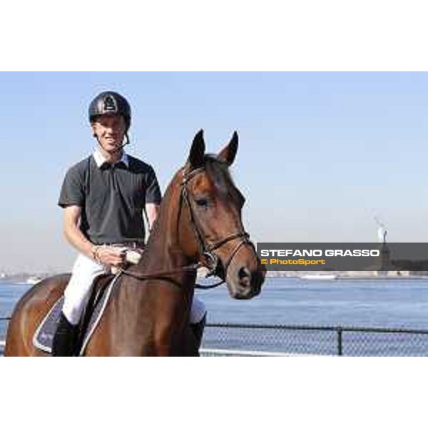 LGCT of NEW YORK - Scott Brash on Hello Mr President- The Statue of Liberty NRW NEW YORK, Governors Island - 27 September 2019 - ph.Stefano Grasso/LGCT