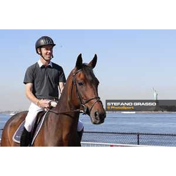 LGCT of NEW YORK - Scott Brash on Hello Mr President- The Statue of Liberty NRW NEW YORK, Governors Island - 27 September 2019 - ph.Stefano Grasso/LGCT