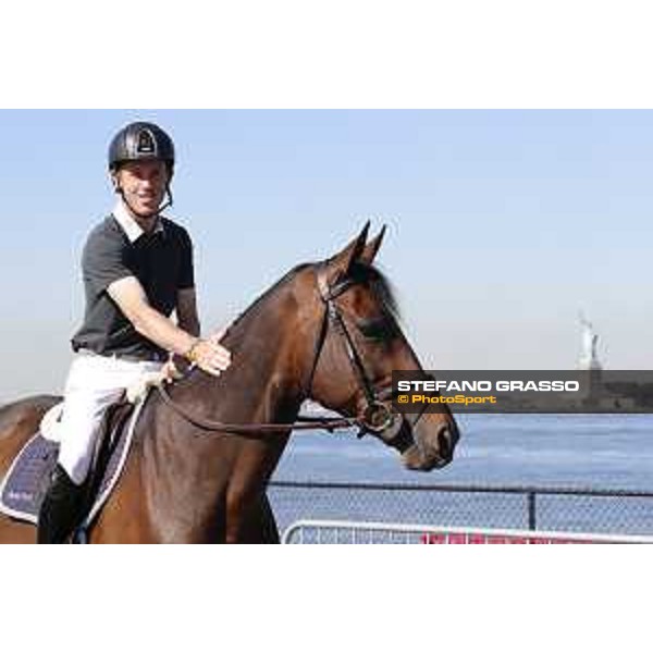 LGCT of NEW YORK - Scott Brash on Hello Mr President- The Statue of Liberty NRW NEW YORK, Governors Island - 27 September 2019 - ph.Stefano Grasso/LGCT