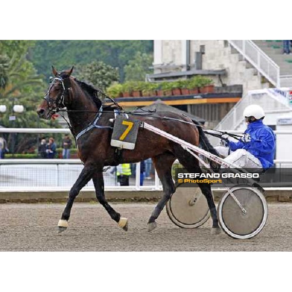 Mario Esper with Irambo Jet warming up before the start of the 2nd heat of the 60¡ Gran Premio Lotteria - Trofeo Snai Napoli, 3rd may 2009 ph. Stefano Grasso