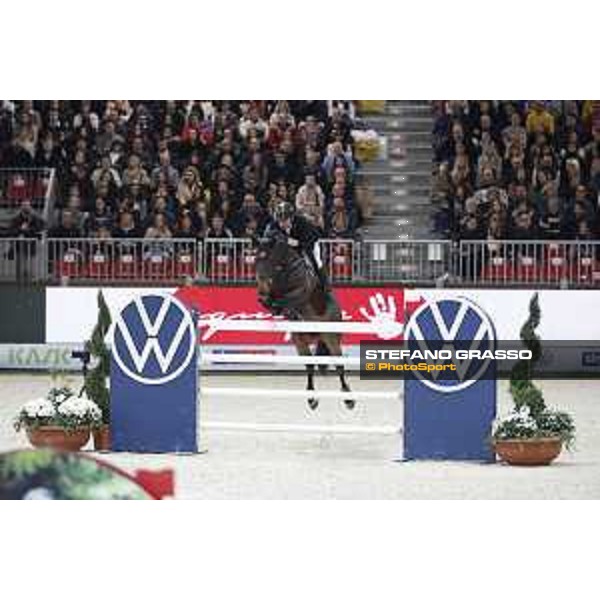Fieracavalli 2019 - Longines FEI Jumping World Cup presented by Volkswagen - Niklaus Rutschi (SUI) on Cardano CH - Verona, Veronafiere - 10 November 2019 - ph.Stefano Grasso/JV