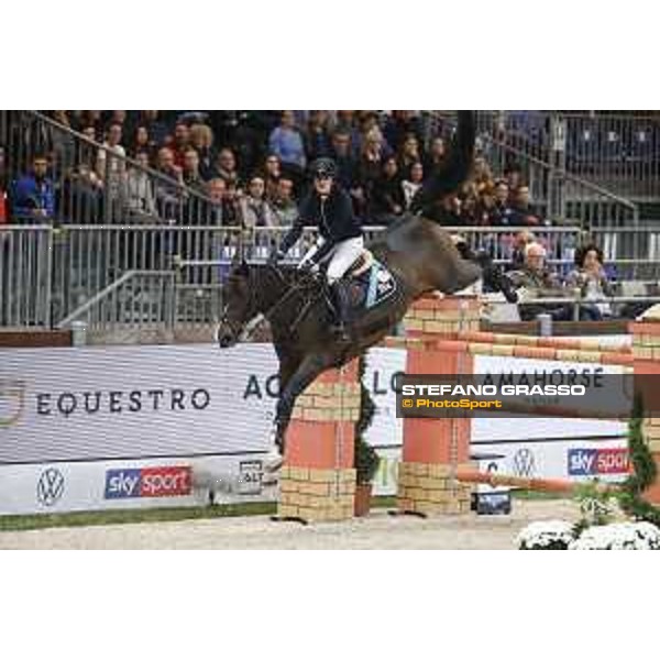 Fieracavalli 2019 - Longines FEI Jumping World Cup presented by Volkswagen - Zoe Conter (BEL) on Univers de Vinnebus - Verona, Veronafiere - 10 November 2019 - ph.Stefano Grasso/JV
