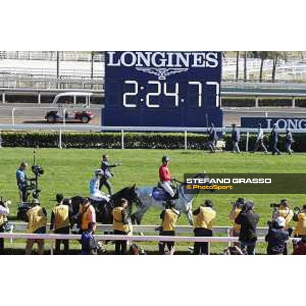 LHKIR 2019 - Longines Hong Kong Vase - Joao Moreira on Glory Vase - Hong Kong, Sha Tin Racecourse - 8 December 2019 - ph.Stefano Grasso/Longines