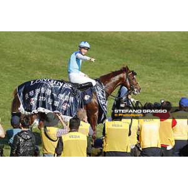 LHKIR 2019 - Longines Hong Kong Mile - Cristophe Soumillon on Admire Mars - Hong Kong, Sha Tin Racecourse - 8 December 2019 - ph.Stefano Grasso/Longines