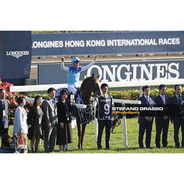 LHKIR 2019 - Longines Hong Kong Mile - Cristophe Soumillon on Admire Mars - Hong Kong, Sha Tin Racecourse - 8 December 2019 - ph.Stefano Grasso/Longines