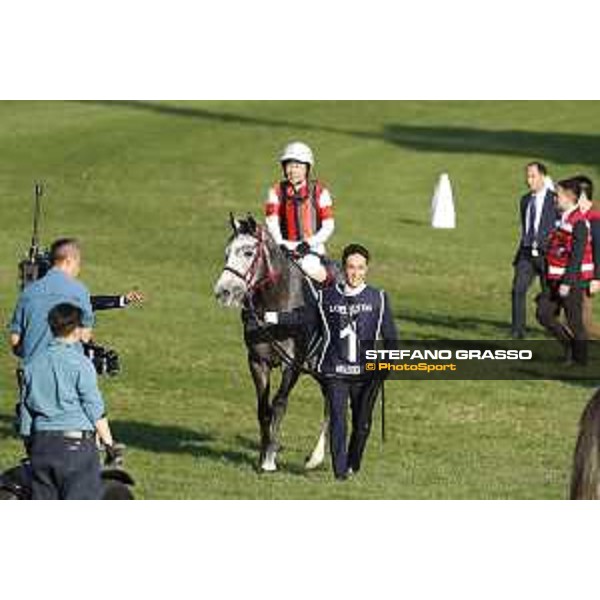 LHKIR 2019 - Longines Hong Kong Cup - M Matsuoka on Win Bright - Hong Kong, Sha Tin Racecourse - 8 December 2019 - ph.Stefano Grasso/Longines
