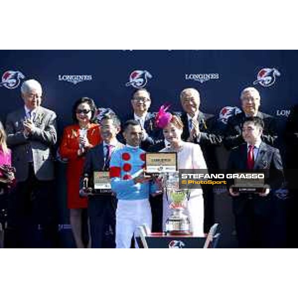 LHKIR 2019 - Longines Hong Kong Vase - Joao Moreira on Glory Vase - Hong Kong, Sha Tin Racecourse - 8 December 2019 - ph.Stefano Grasso/Longines
