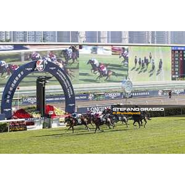 LHKIR 2019 - Longines Hong Kong Mile - Cristophe Soumillon on Admire Mars - Hong Kong, Sha Tin Racecourse - 8 December 2019 - ph.Stefano Grasso/Longines