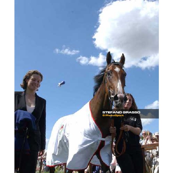 Soviet Song winner of The Falmouth Stakes Newmarket, 6th june 2004 ph. Stefano Grasso