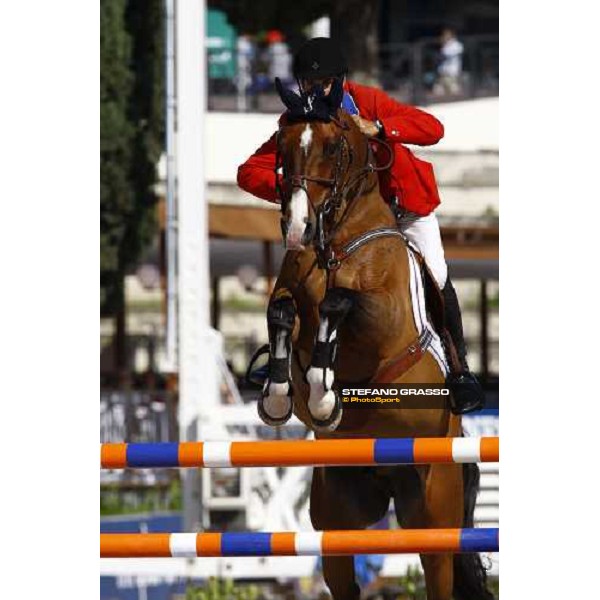 Richard Spooner jumps on Cristallo and goes to win the Meydan Fei Nations Cup Rome, 29th may 2009 ph. Stefano Grasso