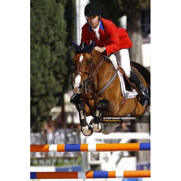 Richard Spooner jumps on Cristallo and goes to win the Meydan Fei Nations Cup Rome, 29th may 2009 ph. Stefano Grasso