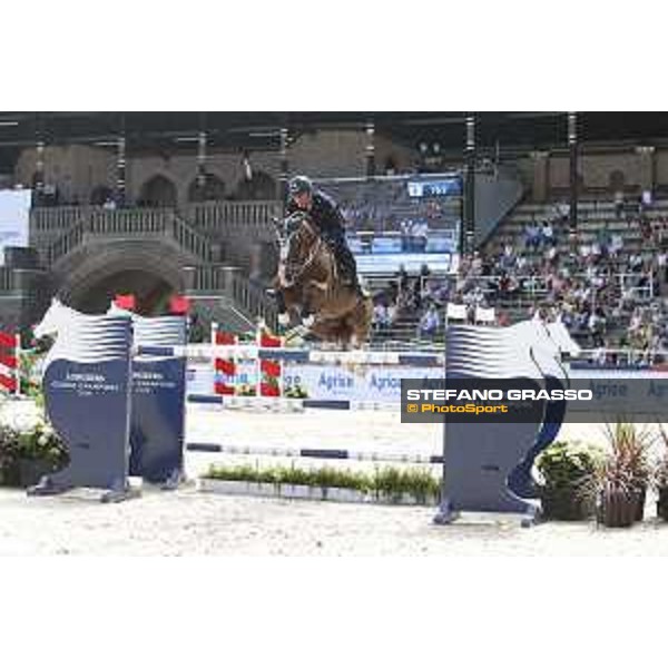 LGCT of Stockholm - Class 10 - Lorenzo de Luca (ITA) on Scuderia 1918 Halifax van het Kluizebos - Stockholm, Olympic Stadium - 16 June 2019 - ph.Stefano Grasso/LGCT