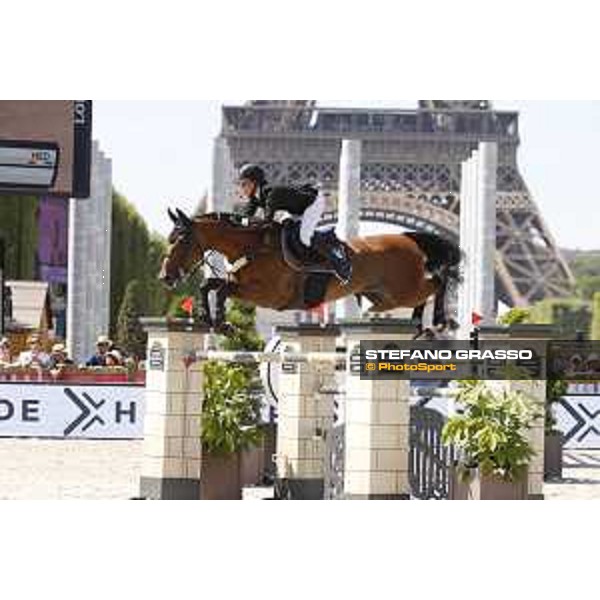 LGCT of Paris - Class 10 - Kim Emmen (NED) on Delvaux - Paris, Champ de Mars - 6 July 2019 - ph.Stefano Grasso/LGCT